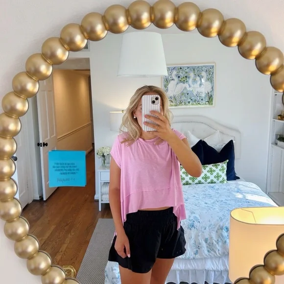 Free People Pink Cropped T-Shirt - Picture 2 of 2